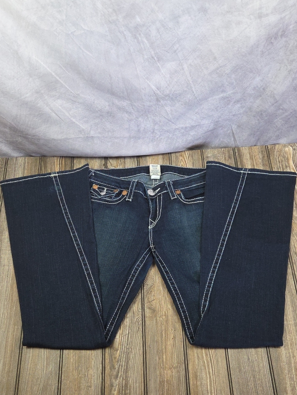 VTG True Religion Twisted Curved Seam Flare Jeans - Size 32 - Picture 4 of 13